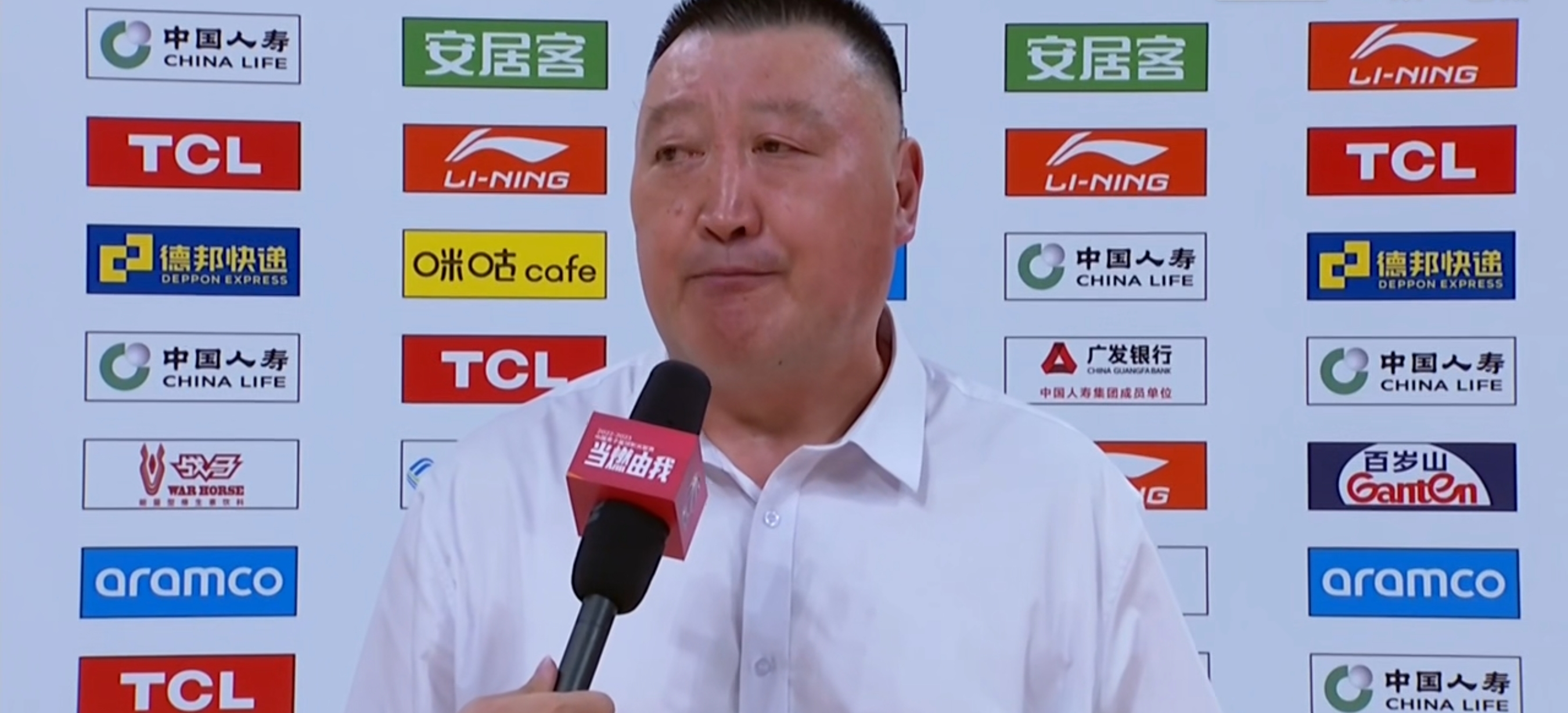 上海队主教练精心安排备战下一回合的简单介绍