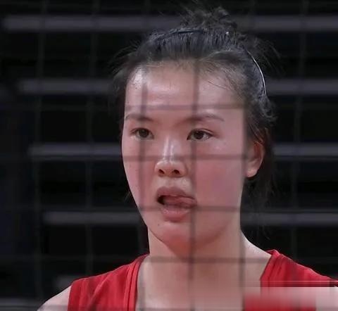 爱游戏体育入口-惊天大逆转！世联赛-中国女排3-2美国队的简单介绍
