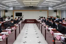 爱游戏体育在线-伯恩利全队齐心协力，力争晋级！的简单介绍
